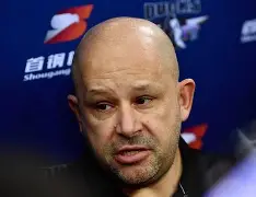 完美世界官方竞技平台官网-多伦多猛龙内部会议纪要流出：冲刺阶段主帅复盘，CBA常规赛使命明确，训练强度明显提升