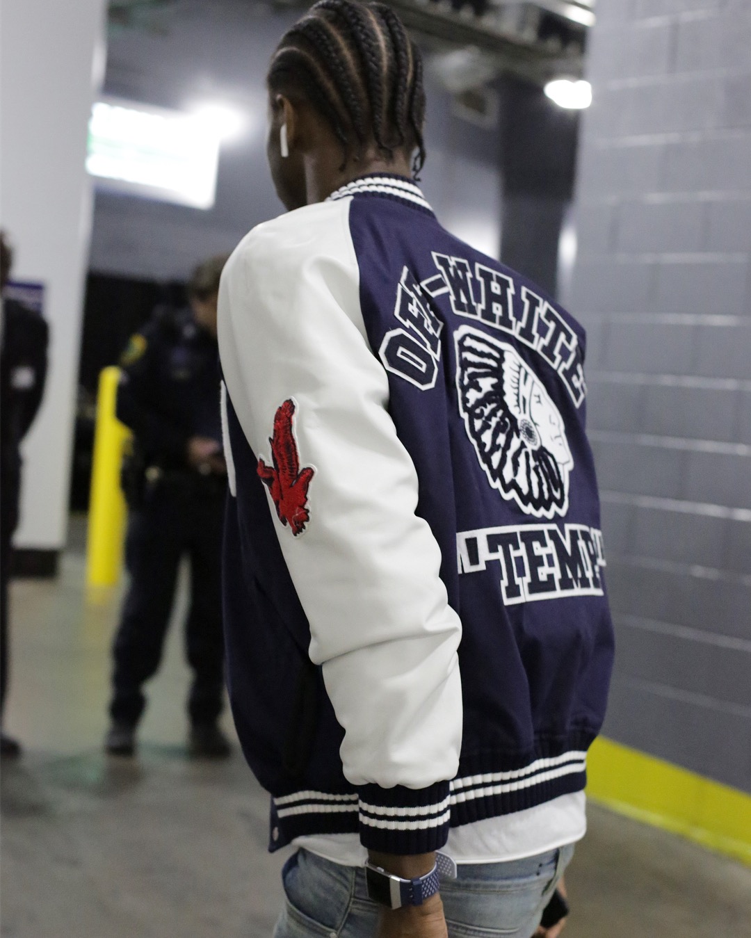 赛地聚焦：全明星赛窗口期热度飙升；明尼苏达森林狼门线救险；压力陡增；资深球员宣示担当