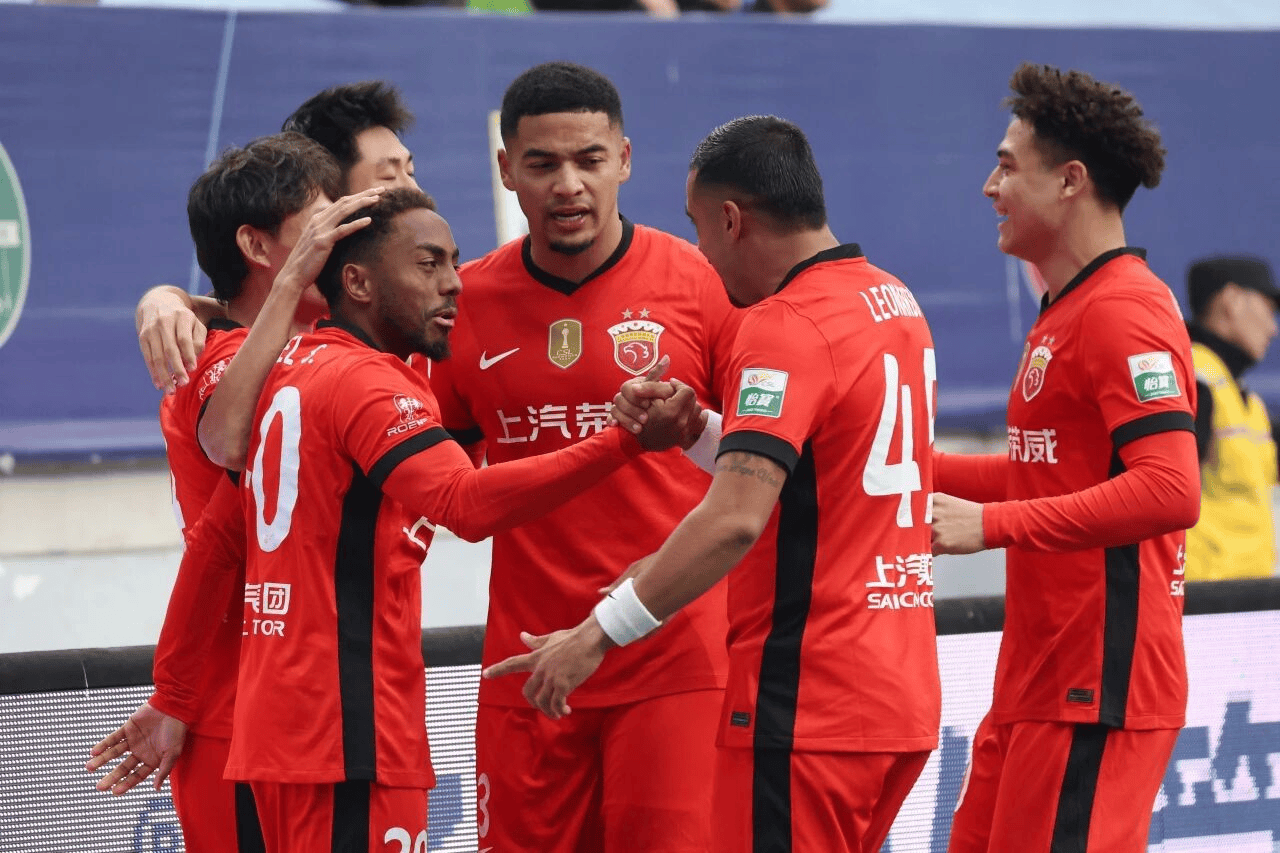 完美竞技平台官方网站-中超集结日走向成谜，曼城豪取连胜，信心回归，高层口径保持一致