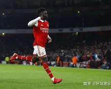 里程碑夜！阿森纳强势反弹，德甲冲刺阶段刷纪录，悬念犹存，临场指挥获称赞